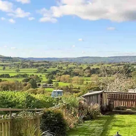 Strongate View Apartment - Cosy Stylish Rural Jurassic Coast & Bridport Nearby Netherbury Экстерьер фото
