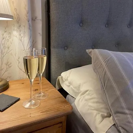 Strongate View Apartment - Cosy Stylish Rural Jurassic Coast & Bridport Nearby Netherbury Exterior photo