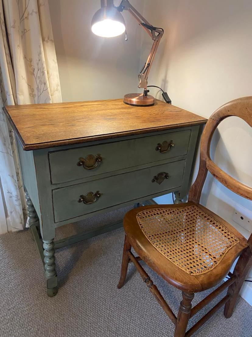 Strongate View - Cosy Stylish Rural Jurassic Coast & Bridport Nearby *