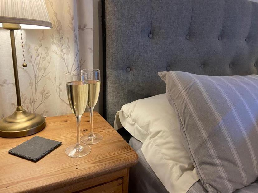 Apartment Strongate View - Cosy Stylish Rural Jurassic Coast & Bridport Nearby Netherbury